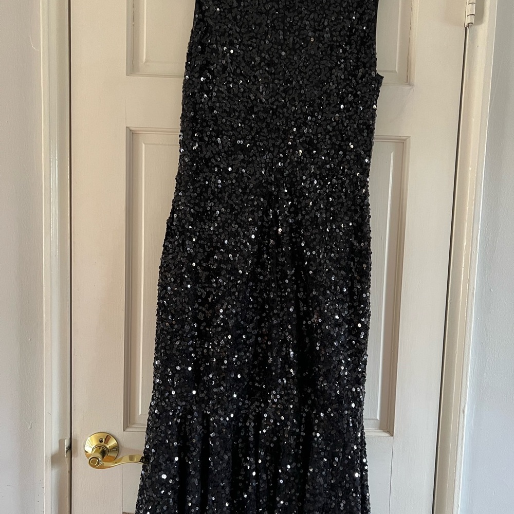 Mac Duggal Black Sequin Midi Dress